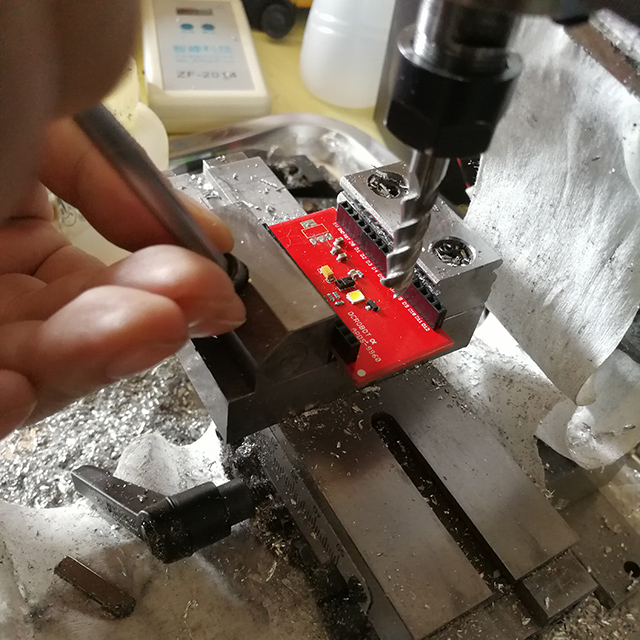 如何处理短路的电路板 电路板,如何