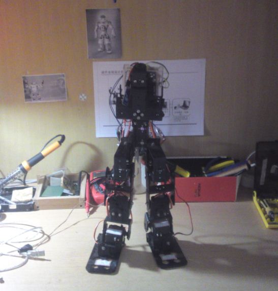 静态步行(Mega2560控制) - 机器人- 极客工坊 .